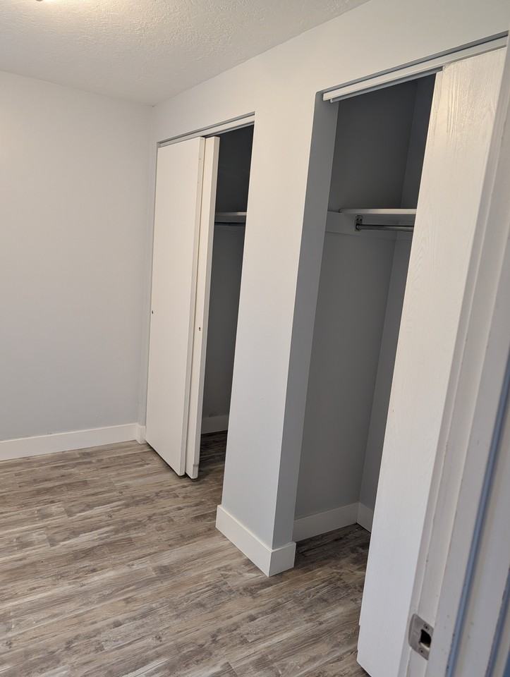 11840 Sw - Photo 5 of 16