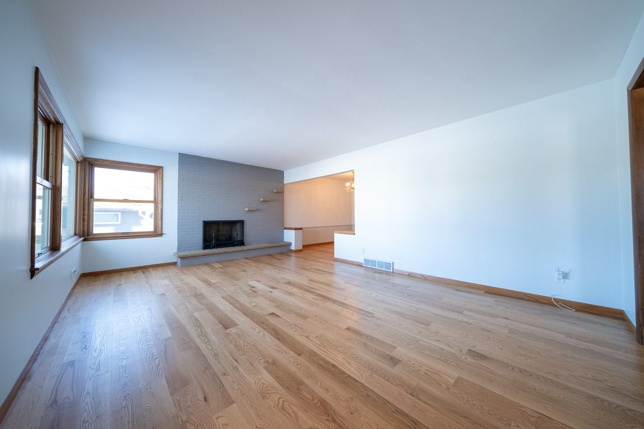 5209 W 61st St #1 - Photo 2 of 43