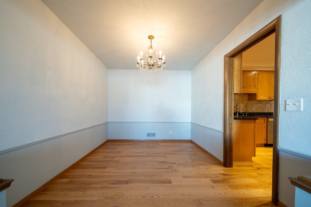 5209 W 61st St #1 - Photo 6 of 43