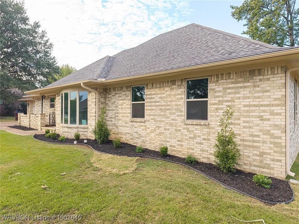 9708 Jenny Lind Rd #1 - Photo 3 of 21