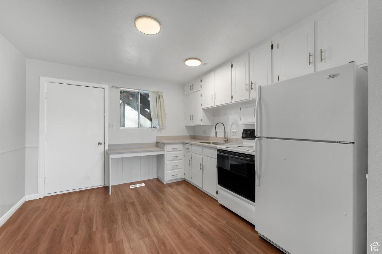 485 W Main St #D - Photo 3 of 7