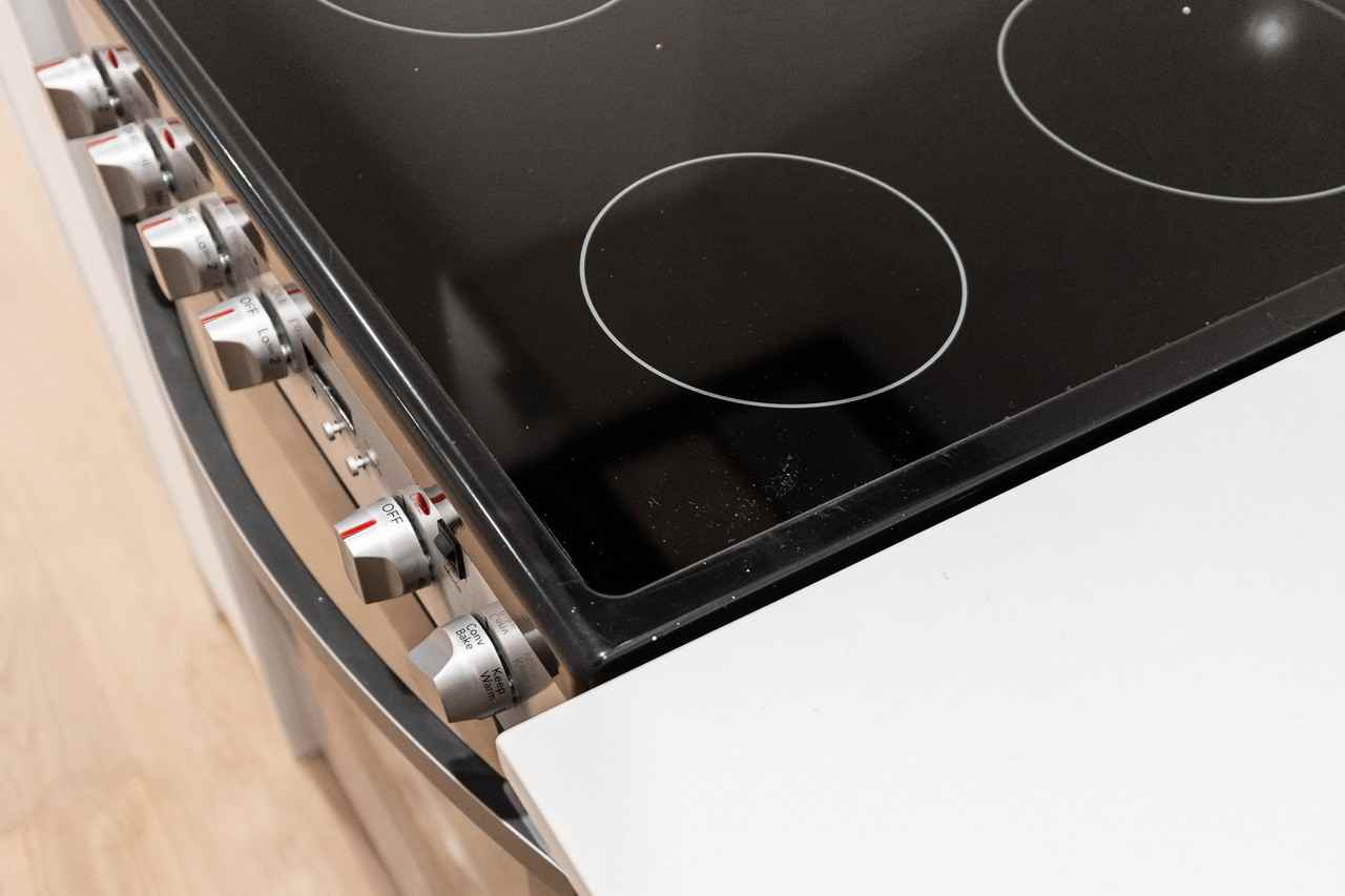 150 Donway & 4 Overland - Photo 3 of 13