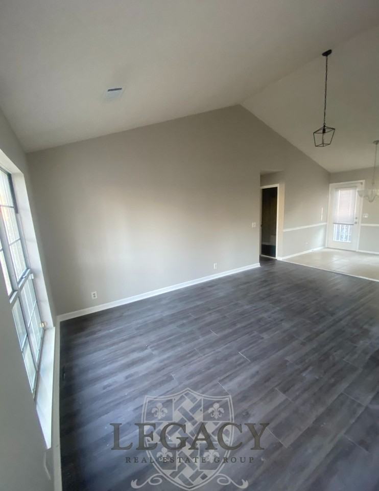 2925 Sheana Way #1 - Photo 4 of 13