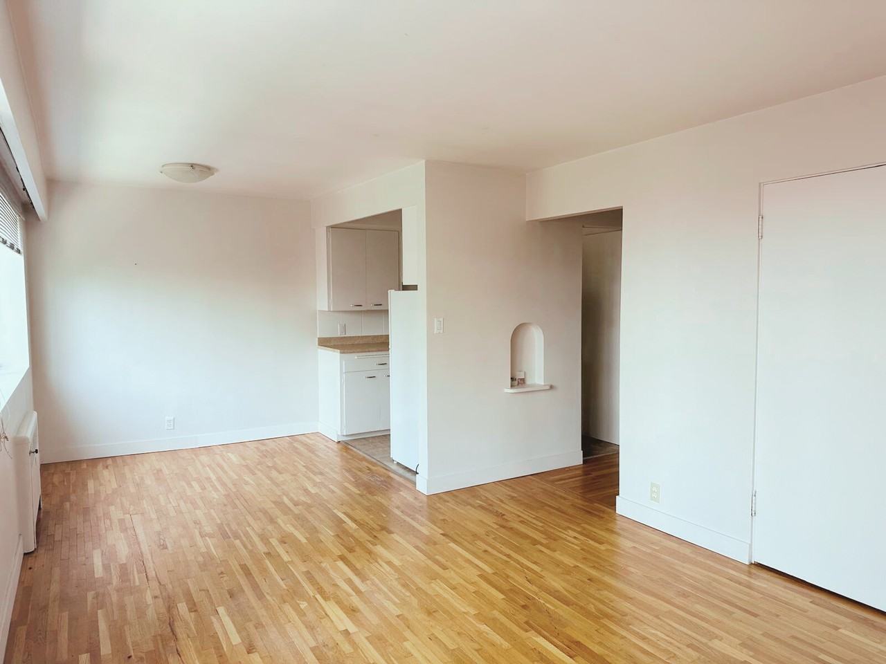 Conn Lodge - Photo 3 of 9