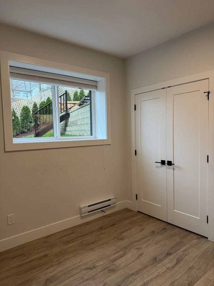 24625 105 A Avenue - Photo 3 of 9