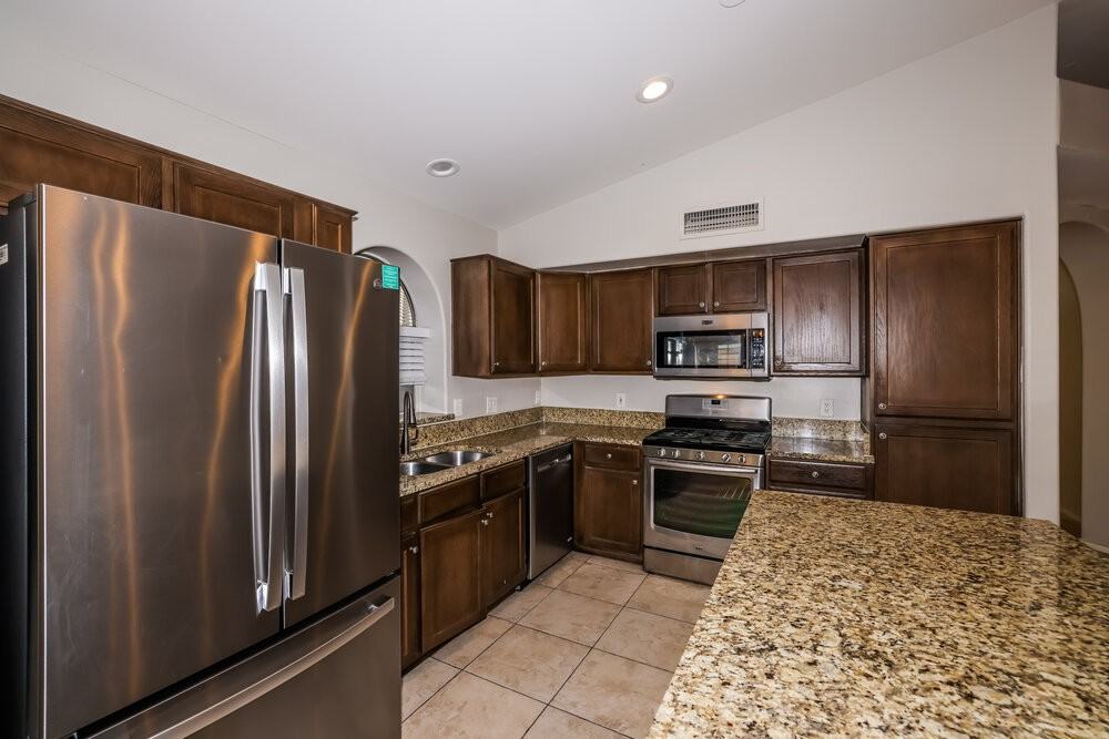 20706 N 98th Ln - Photo 6 of 16