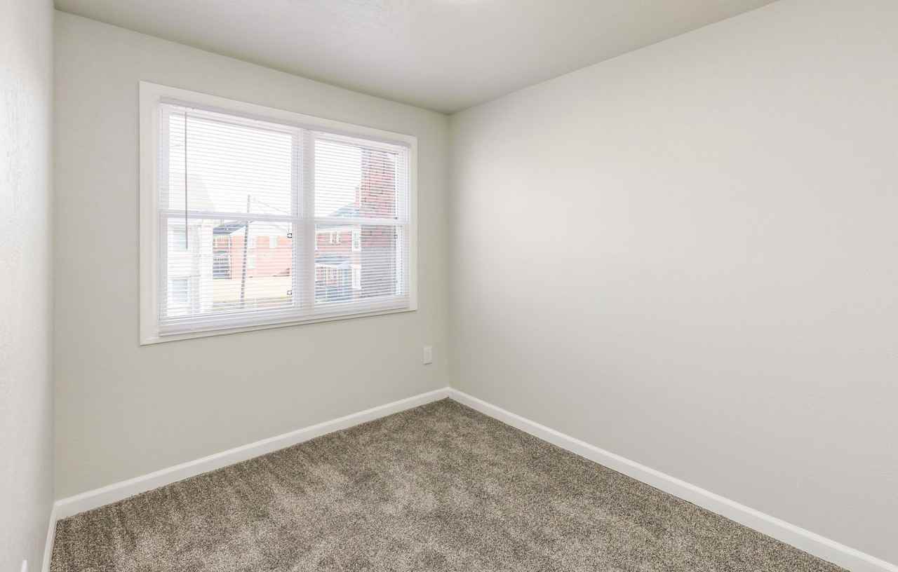 Seven Oaks Apartments - Photo 6 of 20