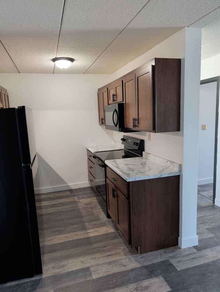 St. Vallerie Apartments - Photo 2 of 16