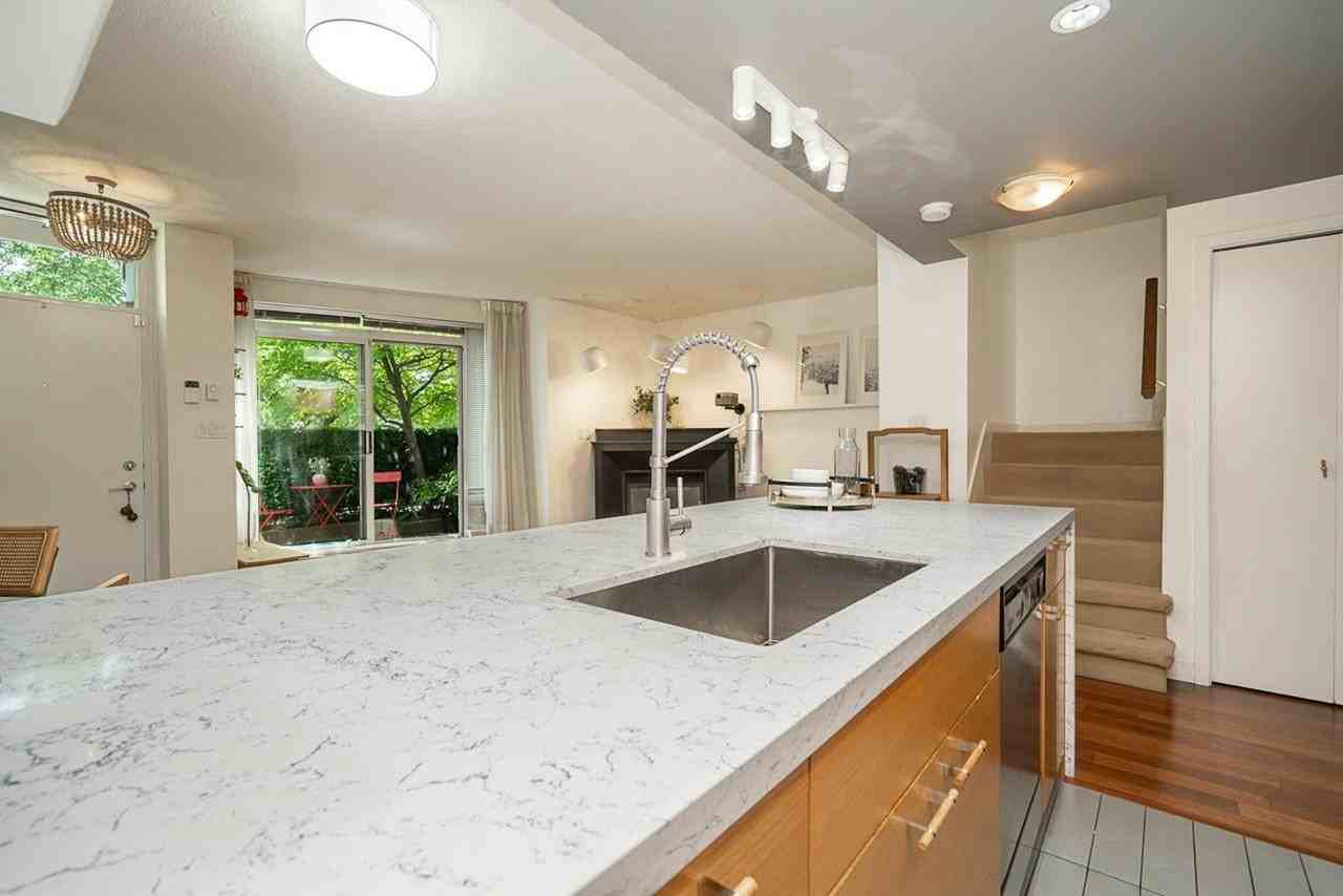 980 Cooperage Way - Photo 6 of 44