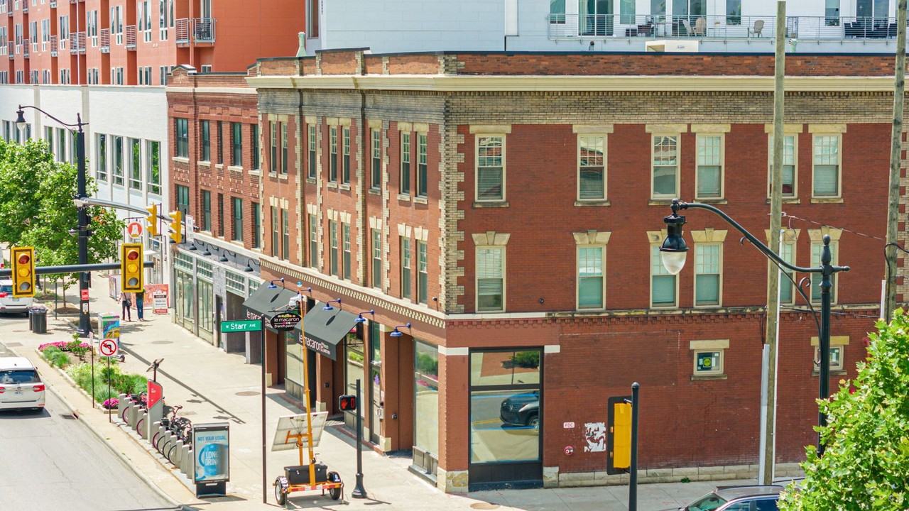 Starr High Studios - Photo 5 of 50