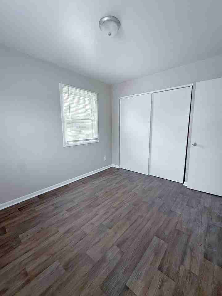 1707 Madison Street - Photo 6 of 17