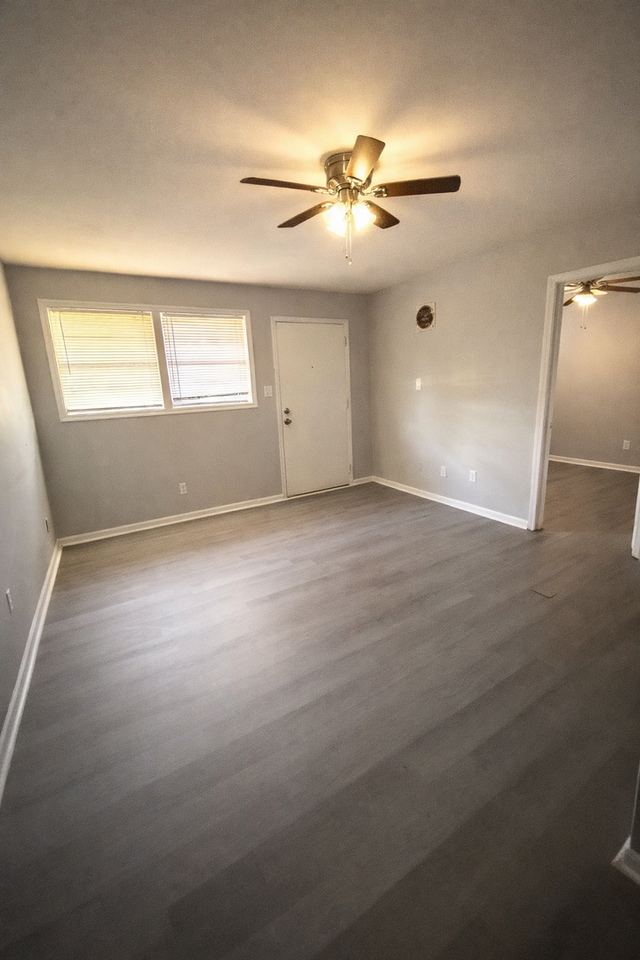 Mill Gardens Apts - Photo 3 of 23