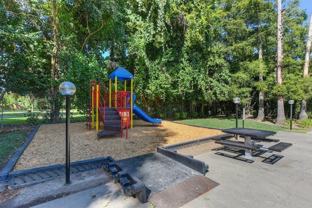 6205 Riverside Blvd - Photo 1 of 1