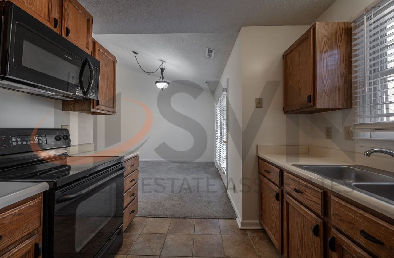 2610 Hitchcock Dr - Photo 6 of 13