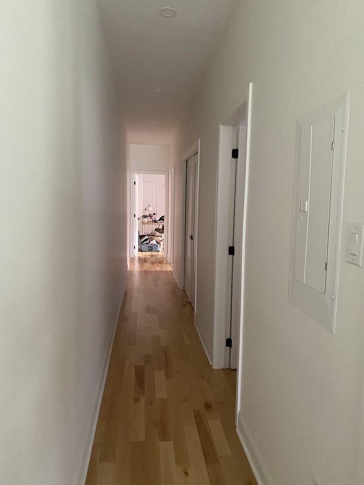 5574 Boul St-Laurent - Photo 6 of 13