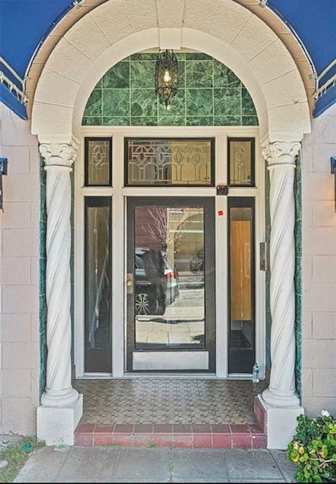 174 41st Street - Photo 3 of 8