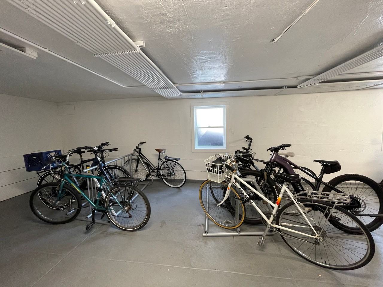 174 41st Street - Photo 6 of 8