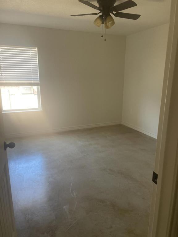 126 Stillhouse Rd - Photo 5 of 12