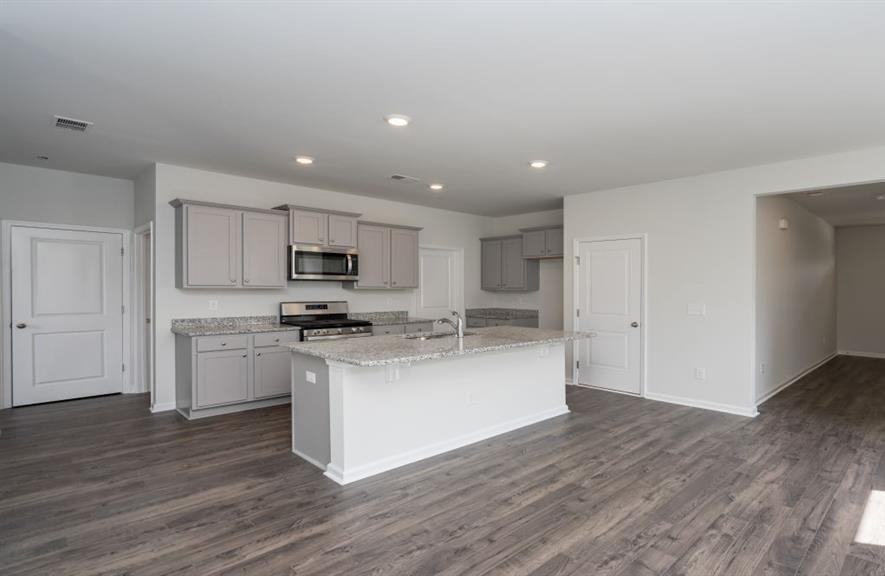 568 Turpentine Trl - Photo 6 of 29