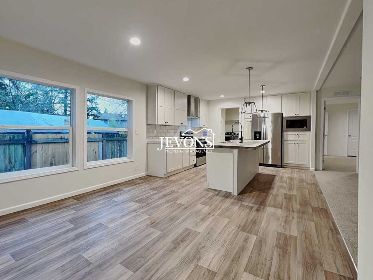 22201 Se 275th Pl - Photo 7 of 30