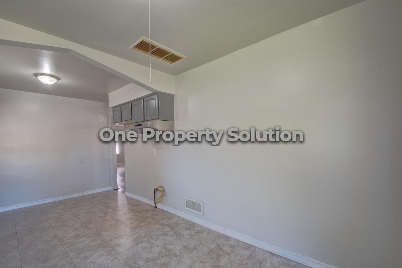 532 Ralston St - Photo 6 of 22