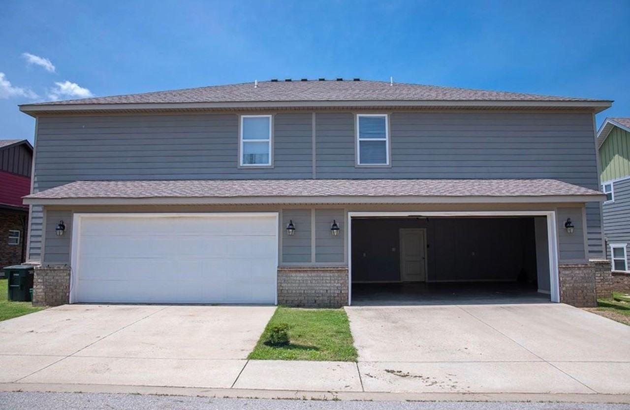 1316 N Sicily Ln - Photo 2 of 18