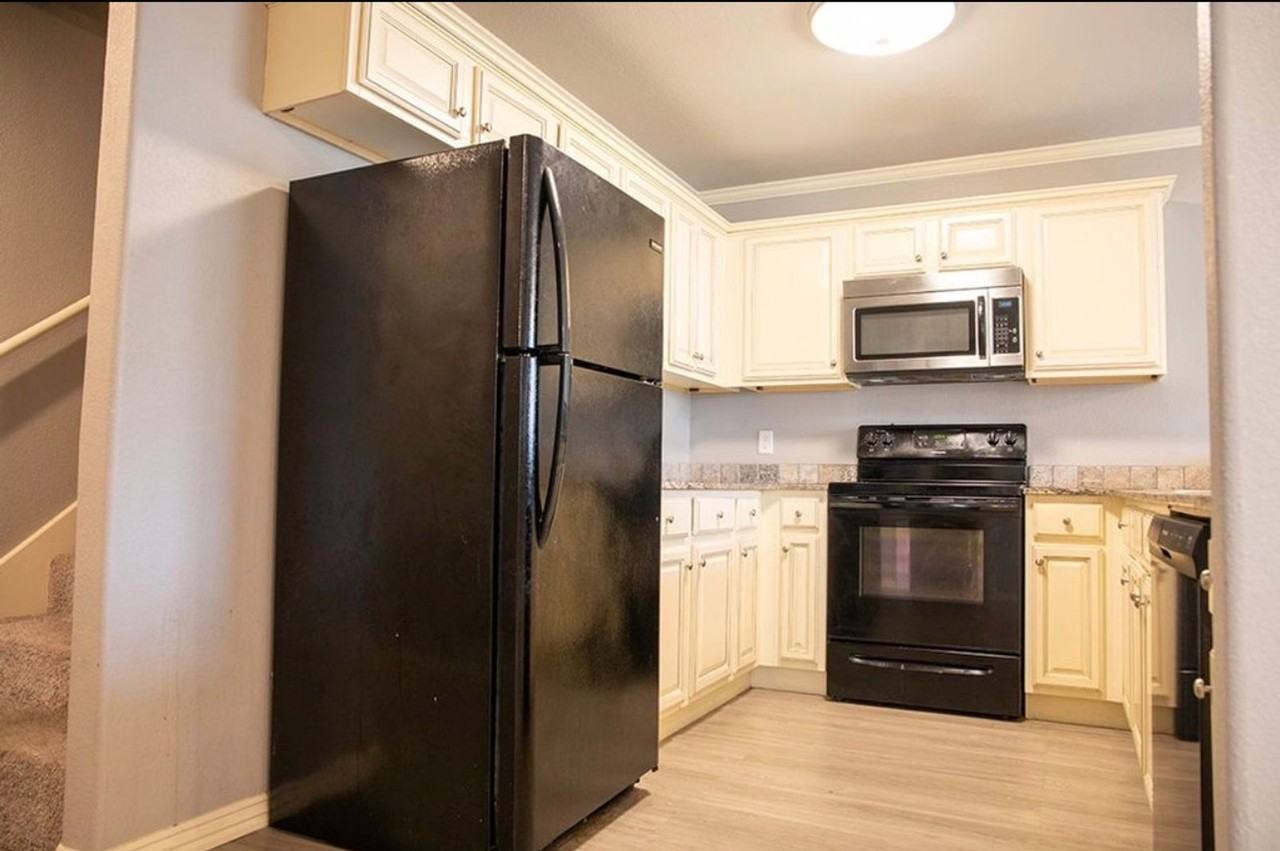 1316 N Sicily Ln - Photo 6 of 18