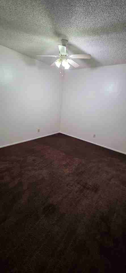 194 Fashion Park Pl - Photo 7 of 13