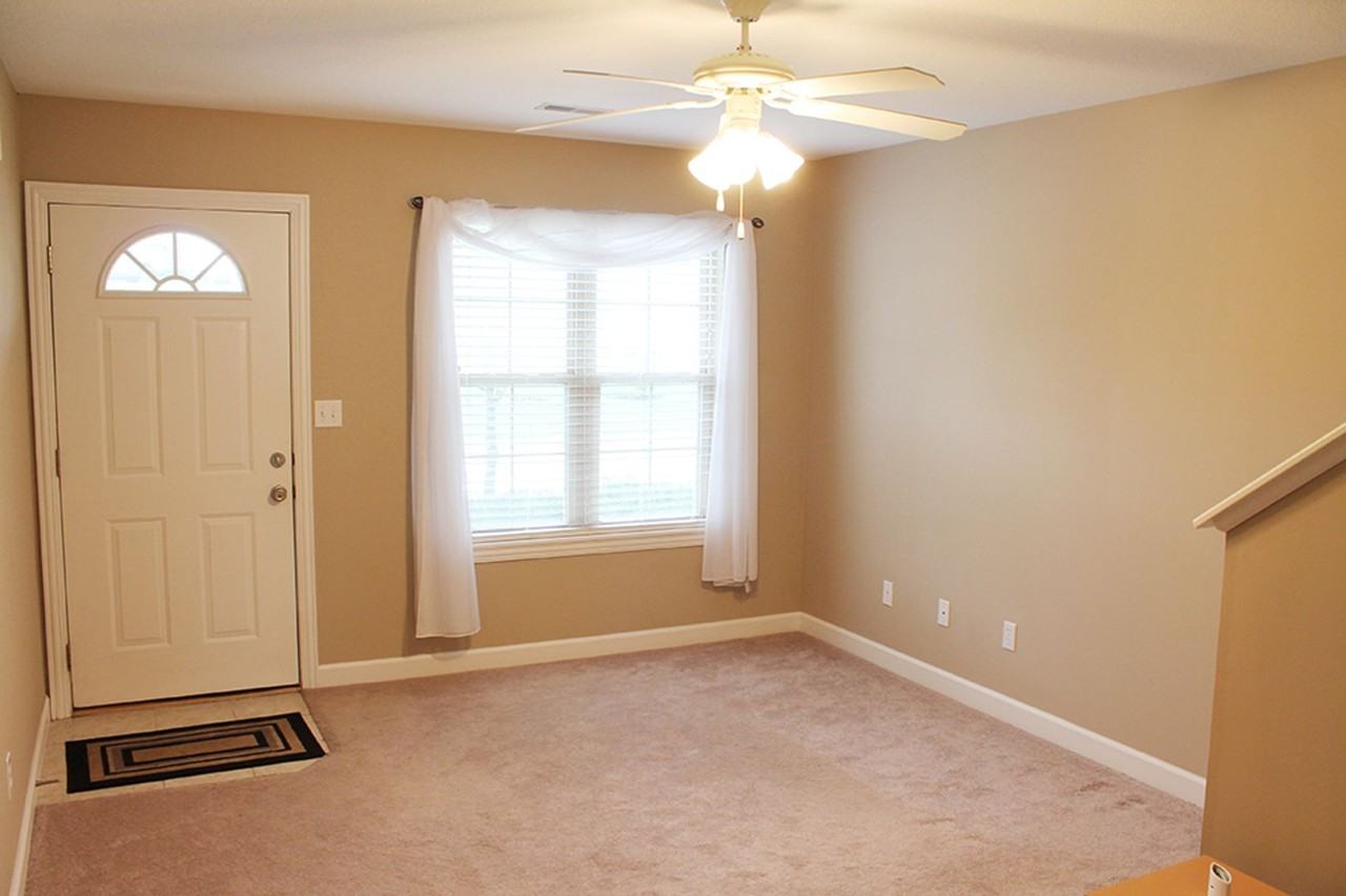 1304 E Brown School Rd - Photo 5 of 31