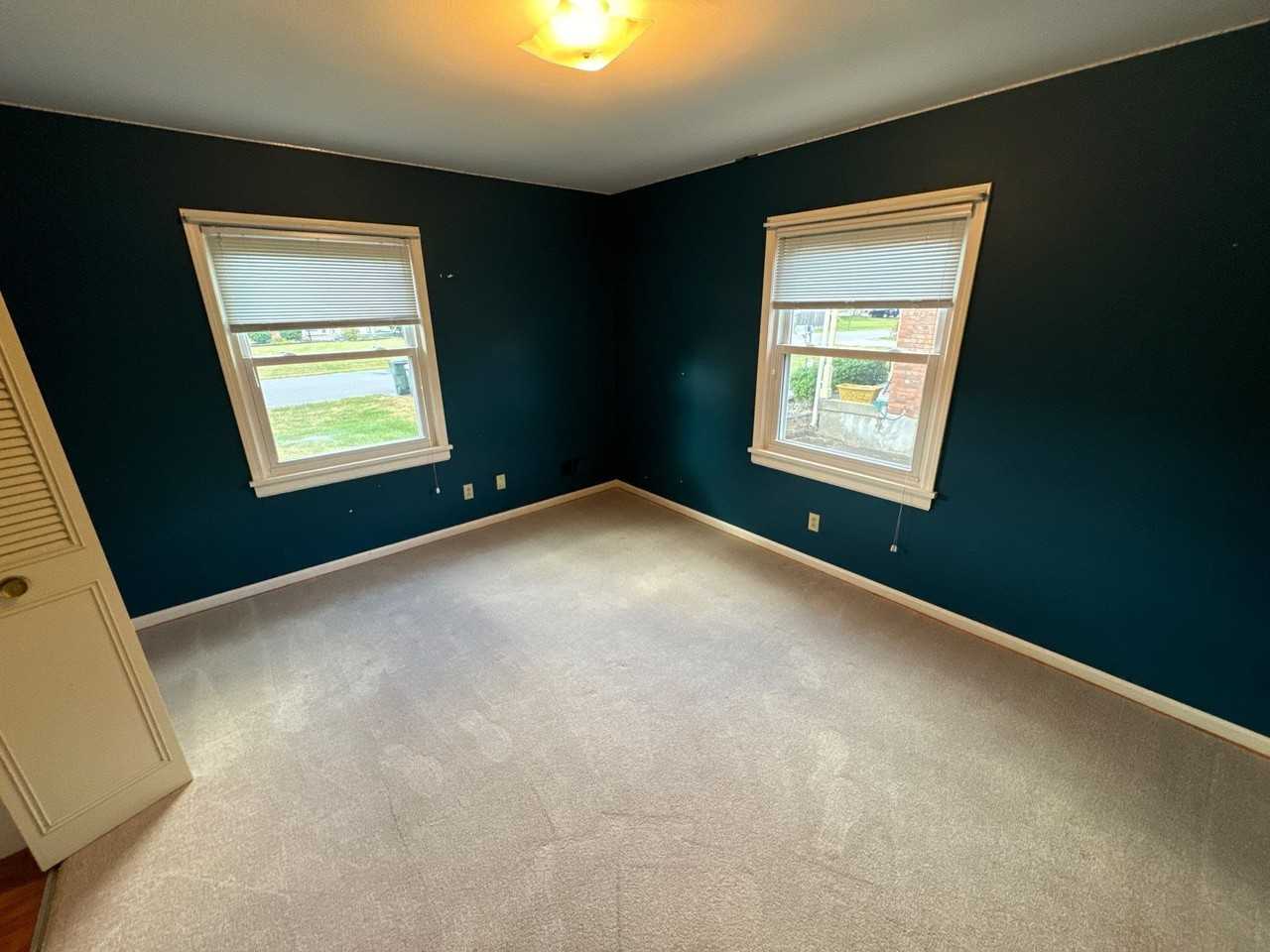 9718 Lyric Ln - Photo 5 of 34