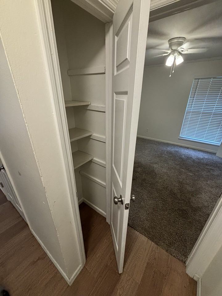 2401 Atlas Rd #B - Photo 2 of 18