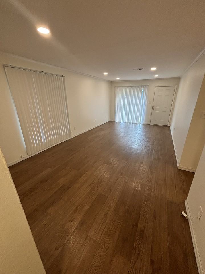 2401 Atlas Rd #B - Photo 3 of 18