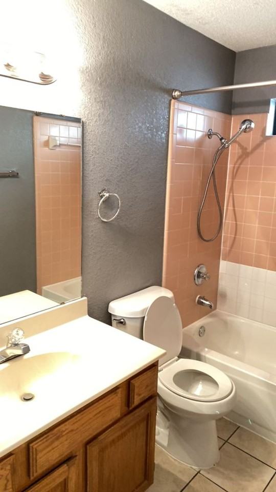 2006 Sundown Dr - Photo 4 of 6