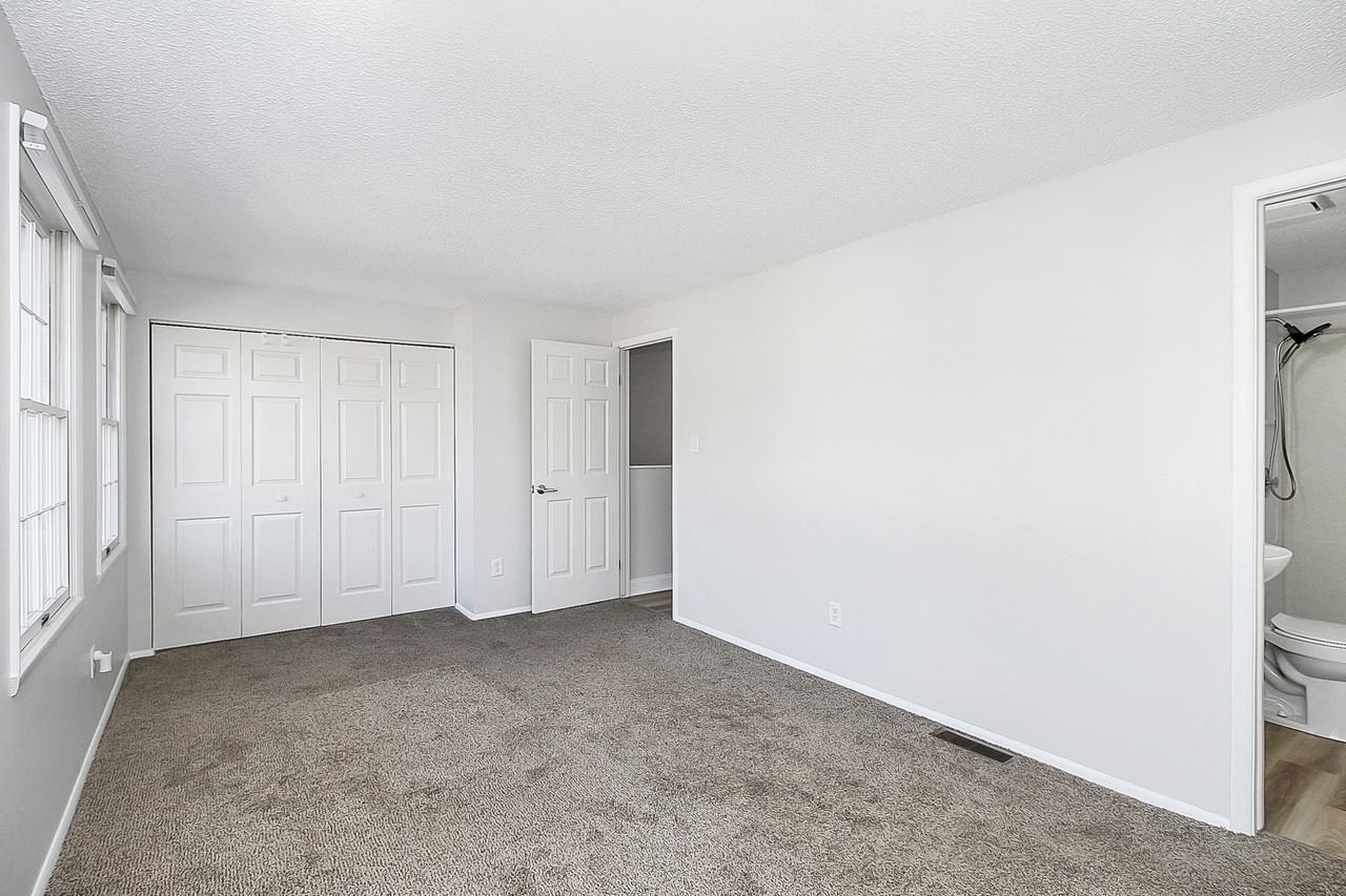 1524 Waybridge Ln #1 - Photo 2 of 12