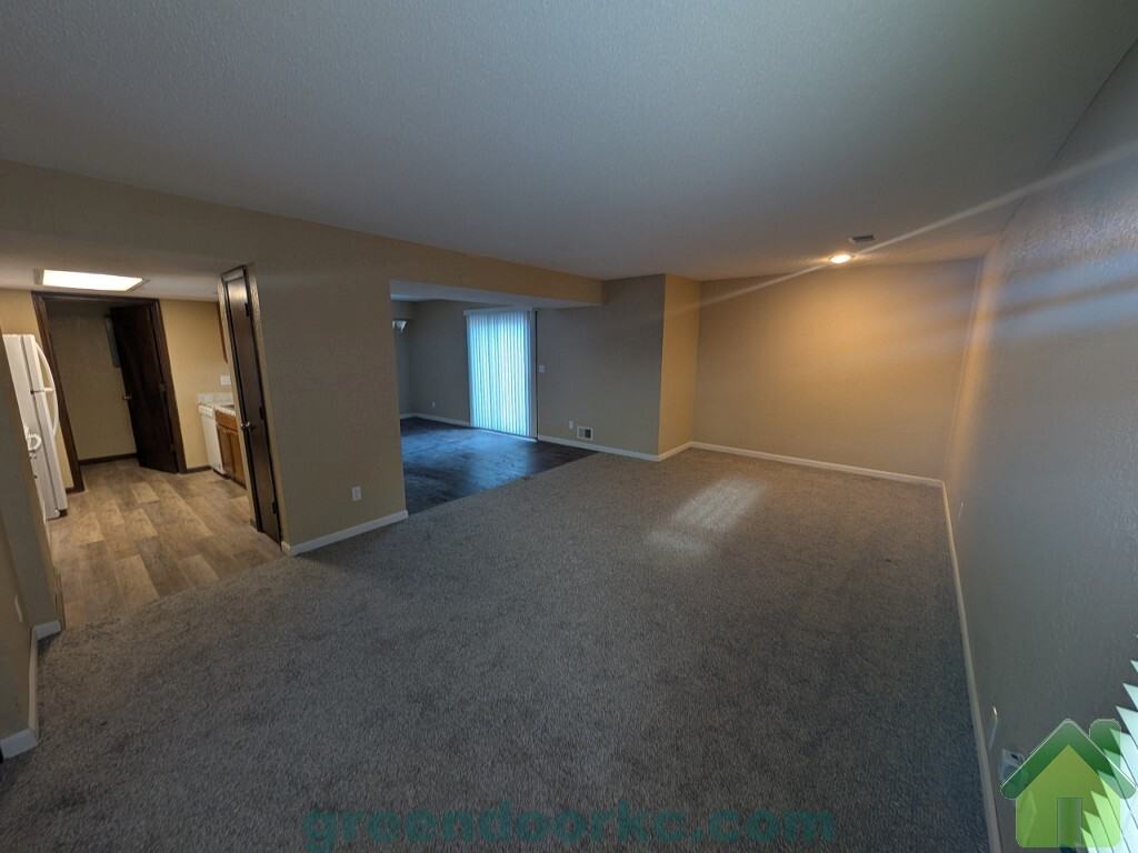 16600 W 141st St #16600 - Photo 2 of 14