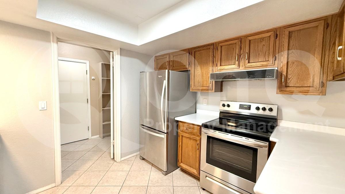 2449 W Kiva Ave - Photo 3 of 18