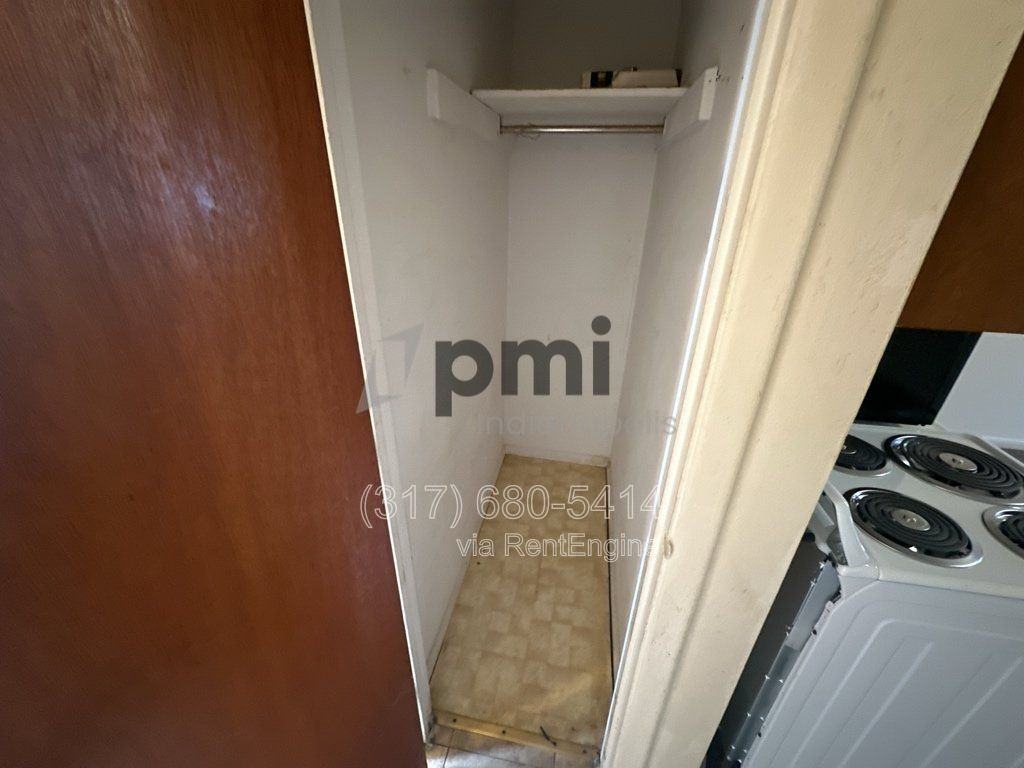 122 William Dr - Photo 3 of 13