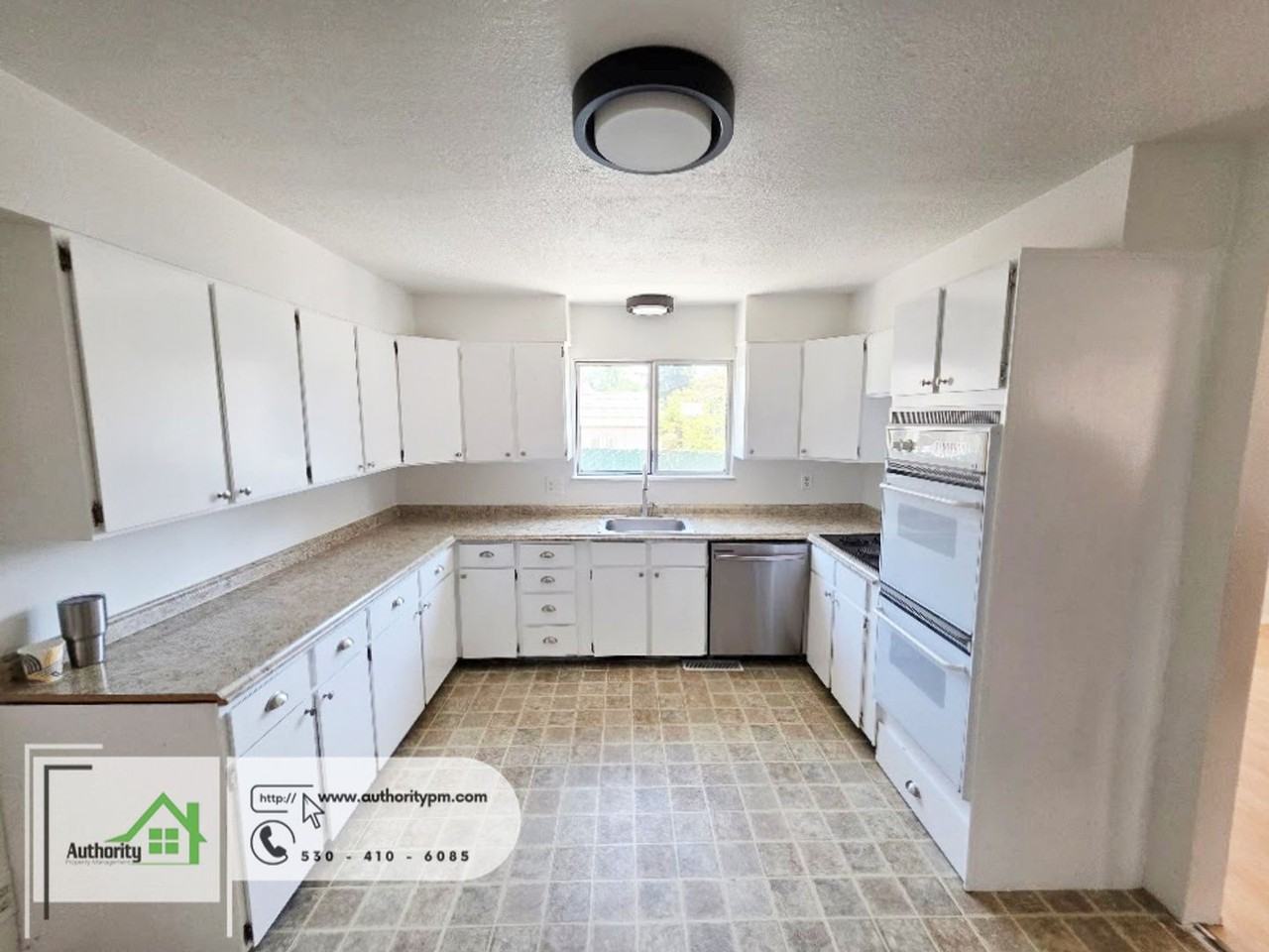 1824 Heller Ln - Photo 7 of 25