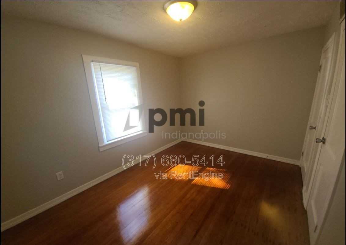 4920 E 34th St #1 - Photo 4 of 17