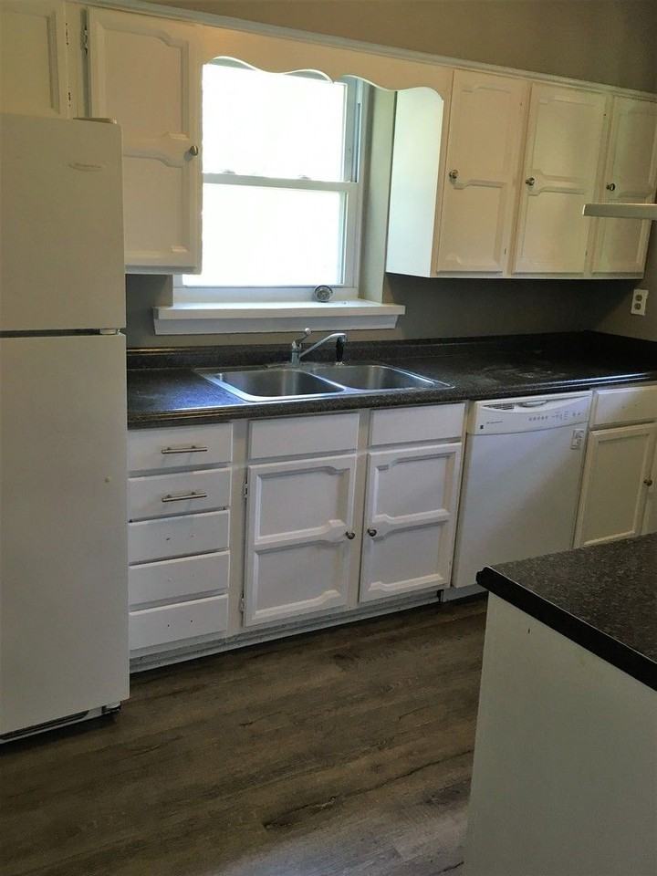 3910 Cary Street Rd #A - Photo 4 of 13