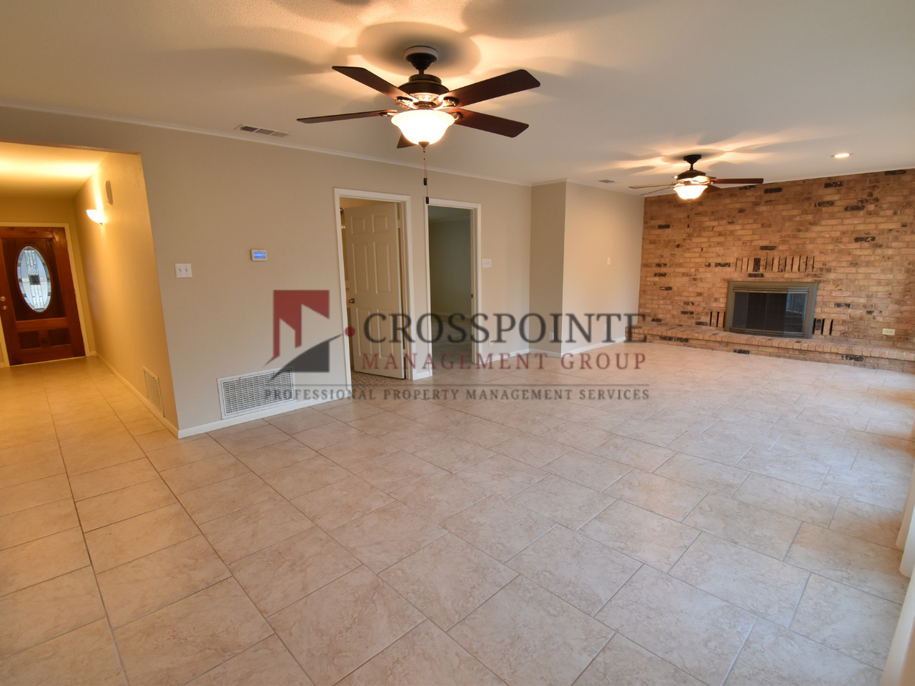 16640 Quiet Bay Dr - Photo 5 of 33