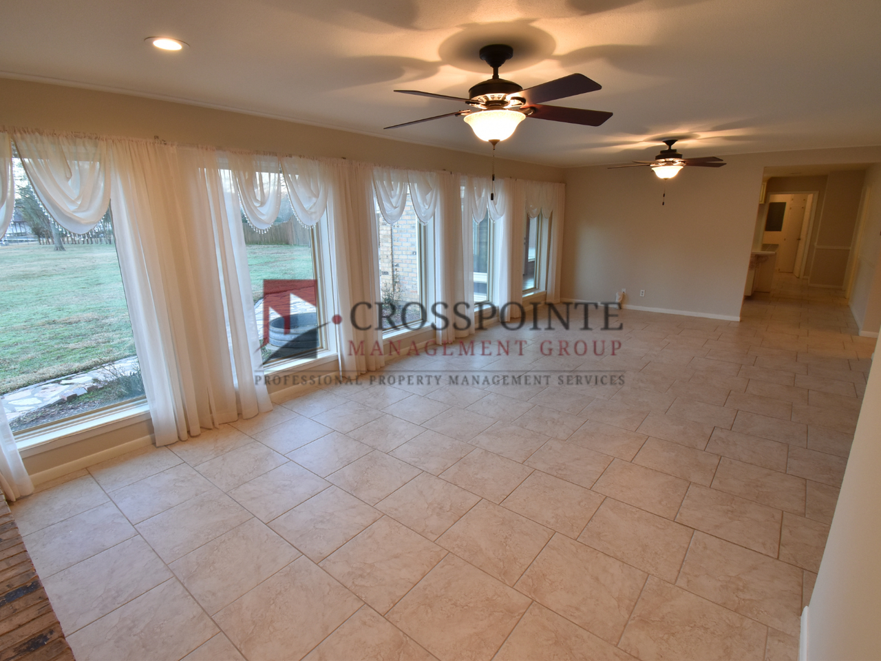 16640 Quiet Bay Dr - Photo 7 of 33