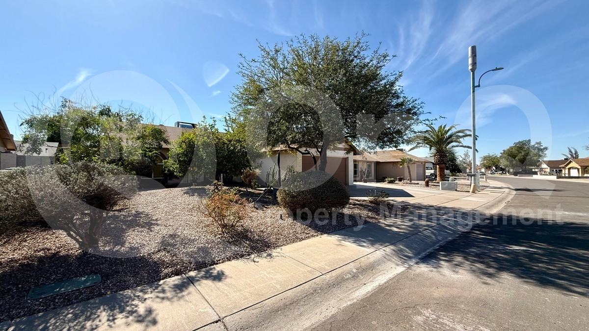 6915 W Mclellan Rd - Photo 3 of 21