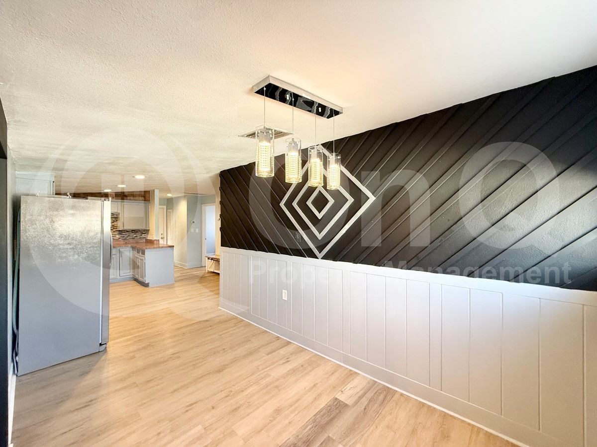 6549 E Arbor Ave - Photo 5 of 20