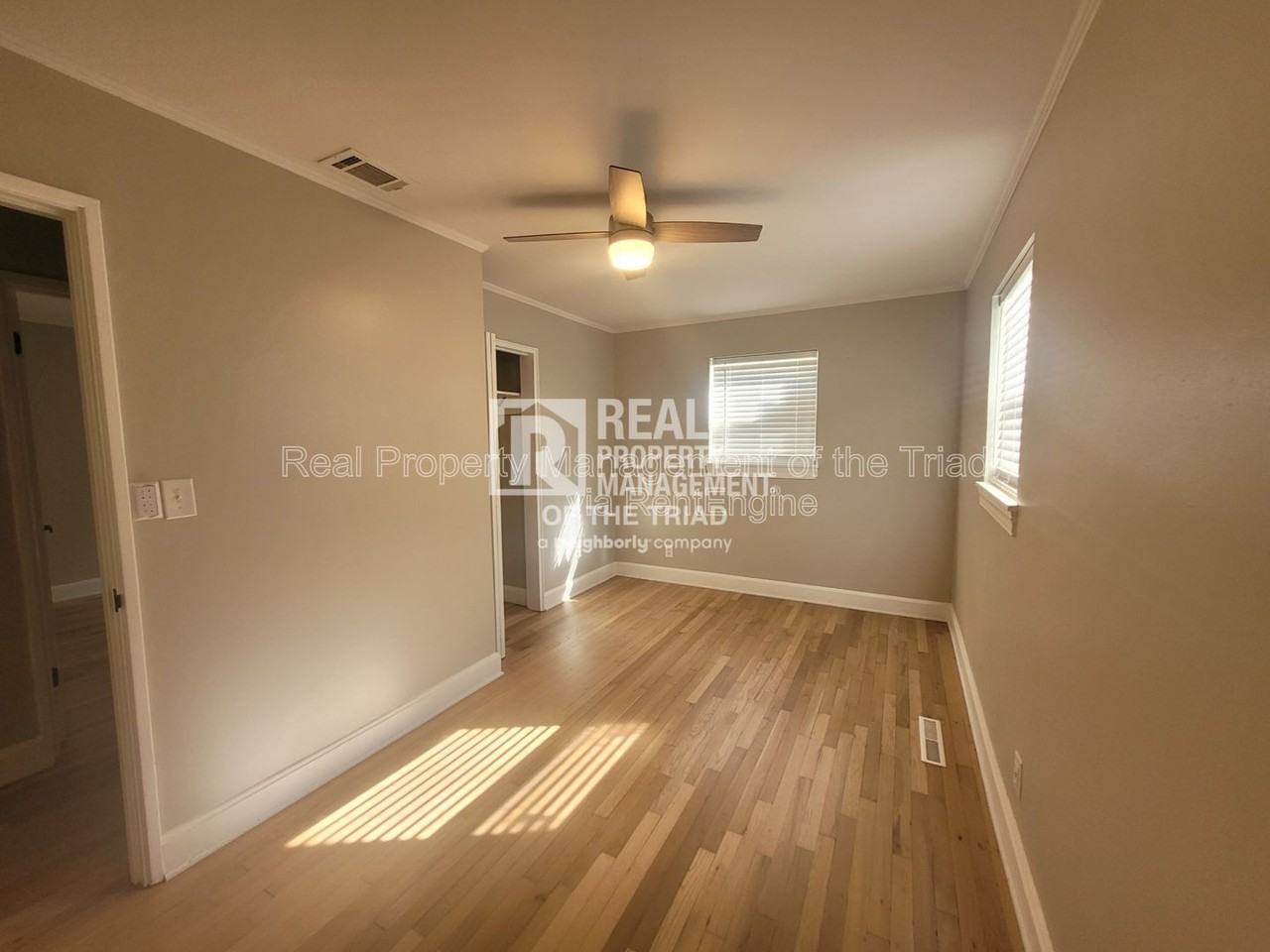 593 Kinard Dr - Photo 7 of 13