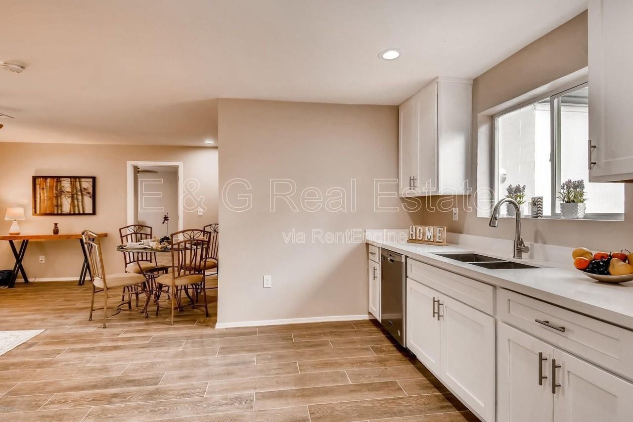 1806 E Don Carlos Ave - Photo 4 of 13