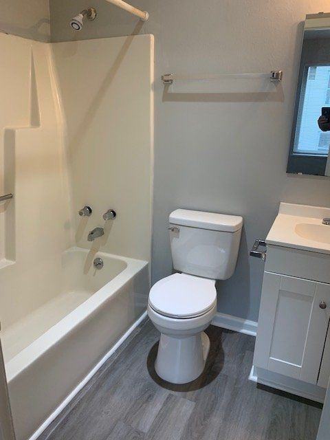 411 E 5th St #19 - Photo 7 of 19