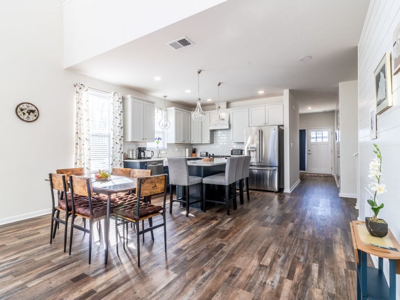 35059 Dundee St - Photo 5 of 33