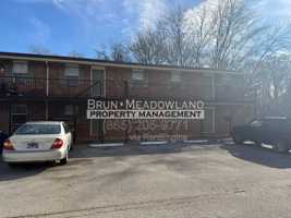 featured image of 438 E Red Bud Rd