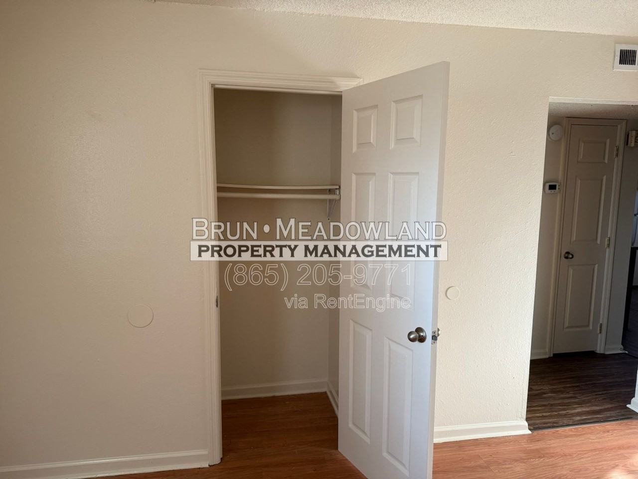 438 E Red Bud Rd - Photo 5 of 16